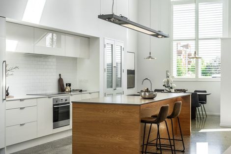 Photo of property in 18 Liquidambar Drive, Hobsonville, Auckland, 0616