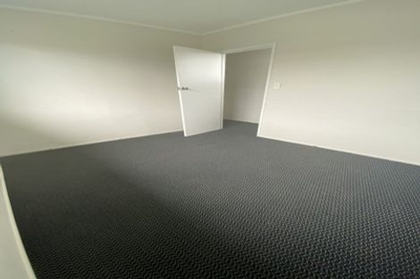 Photo of property in 74 Bader Drive, Mangere, Auckland, 2022