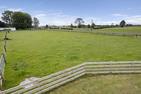 Photo of property in 483 Beaconsfield Road, Stratford, 4394