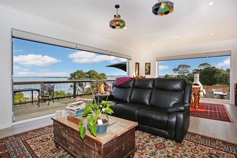 Photo of property in 50 Ronald Avenue, Glenbrook, Waiuku, 2681