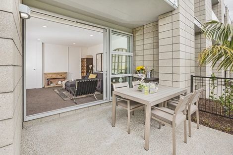 Photo of property in 3 Bickerton Way, Flat Bush, Auckland, 2019