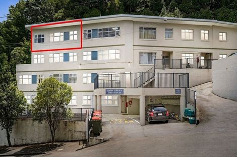 Photo of property in Parkland Flats, 17/51u Adams Terrace, Kelburn, Wellington, 6021