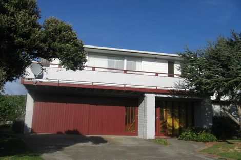 Photo of property in 1 The Anchorage, Whitby, Porirua, 5024