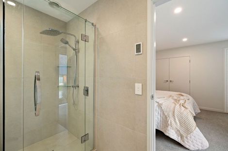 Photo of property in 11 Mulholland Drive, Jacks Point, 9371