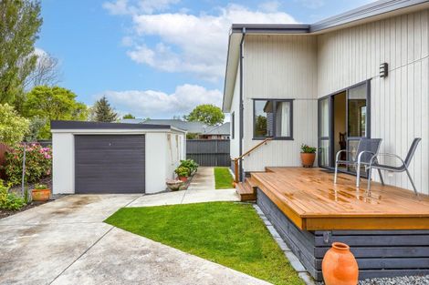 Photo of property in 104 Perry Street, Papanui, Christchurch, 8053
