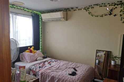 Photo of property in 2/14 Catkin Crescent, Papatoetoe, Auckland, 2025