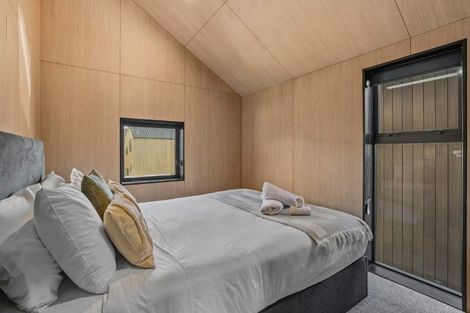 Photo of property in 12 Shearers Drive, Frankton, Queenstown, 9300