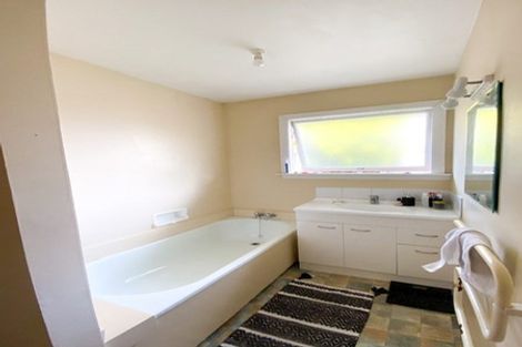 Photo of property in 164 Waimairi Road, Ilam, Christchurch, 8041