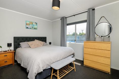 Photo of property in 73 Simpson Road, Papamoa Beach, Papamoa, 3118