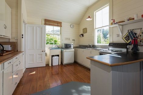Photo of property in 8 Shoal Beach Road, Aramoana, Omakere, 4271