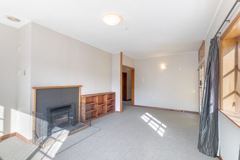 Photo of property in 38 Wainui Road, Waiwhetu, Lower Hutt, 5010