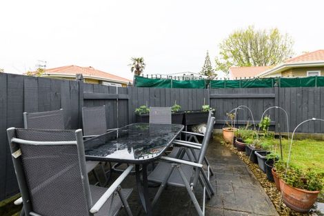 Photo of property in 22 Haydon Street, Roslyn, Palmerston North, 4414