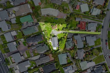 Photo of property in 27 Merriefield Avenue, Forrest Hill, Auckland, 0620