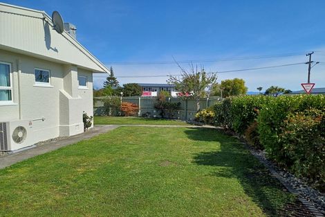 Photo of property in 2 Fergusson Street, Stoke, Nelson, 7011