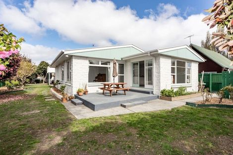 Photo of property in 143 Grahams Road, Burnside, Christchurch, 8053