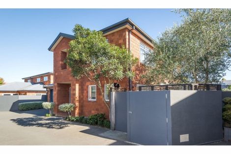 Photo of property in 31 Eversleigh Street, St Albans, Christchurch, 8014