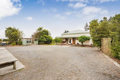 Photo of property in 175 Konini Street, Tokomaru, Palmerston North, 4474