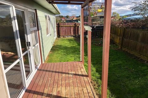Photo of property in 34 Brains Road, Kelston, Auckland, 0602