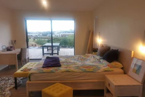 Photo of property in 9 Tikati Rise, Long Bay, Auckland, 0630