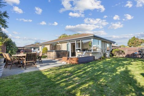Photo of property in 43 Reginald Street, Burwood, Christchurch, 8083