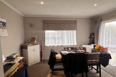 Photo of property in 49 Chipping Lane, Redwood, Christchurch, 8051