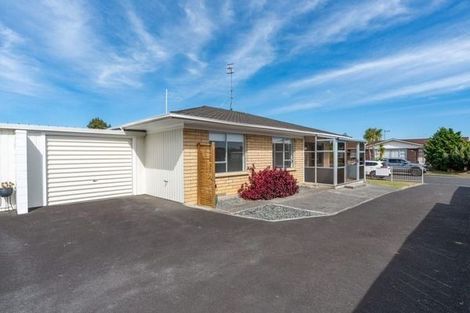 Photo of property in 4 Krippner Place, Dinsdale, Hamilton, 3204