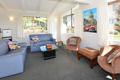 Photo of property in 15 Everard Avenue, Army Bay, Whangaparaoa, 0930