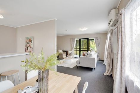 Photo of property in 76a Kahikatea Drive, Melville, Hamilton, 3206