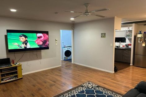 Photo of property in 3/25 Takanini Road, Takanini, 2112