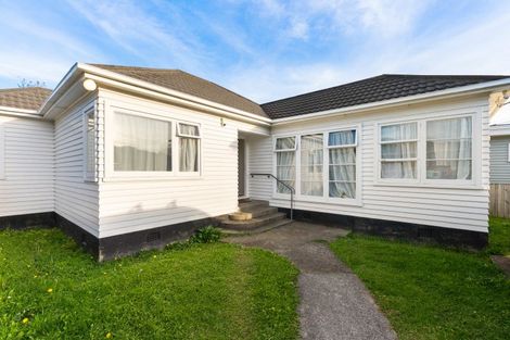 Photo of property in 950 High Street, Avalon, Lower Hutt, 5011