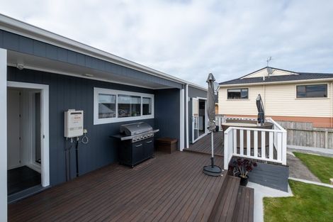 Photo of property in 9 Victoria Street, Hawera, 4610