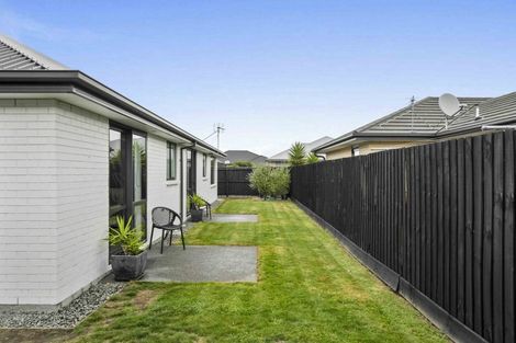 Photo of property in 9 Lambies Street, Marshland, Christchurch, 8083