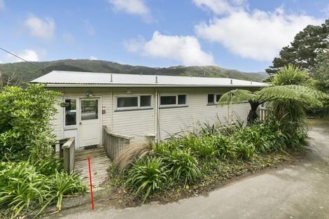 Photo of property in 43 Cheshire Street, Wilton, Wellington, 6012