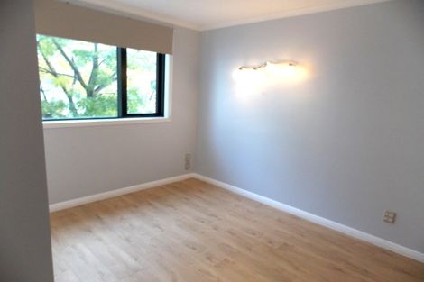 Photo of property in Endeavour Apartments, 23/125u Thorndon Quay, Pipitea, Wellington, 6011