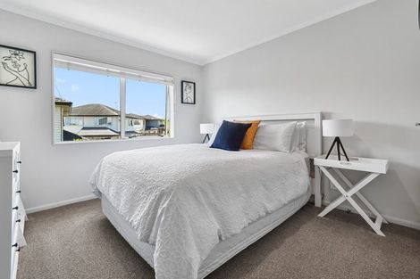 Photo of property in 10 Bayvista Drive, Karaka, Papakura, 2113