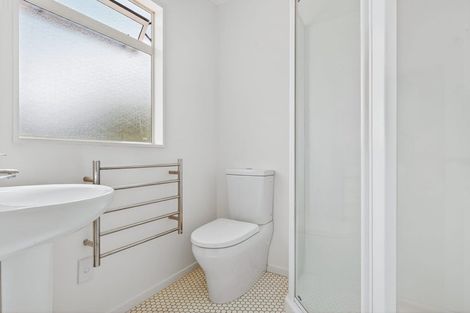 Photo of property in 30 Ramsay Drive, Acacia Bay, Taupo, 3385