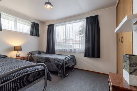 Photo of property in 11 Otaki Place, Westbrook, Palmerston North, 4412