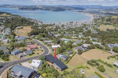 Photo of property in 13 Miro Place, Whitianga, 3510