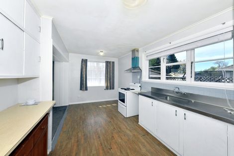 Photo of property in 34 Attlee Crescent, Bryndwr, Christchurch, 8053