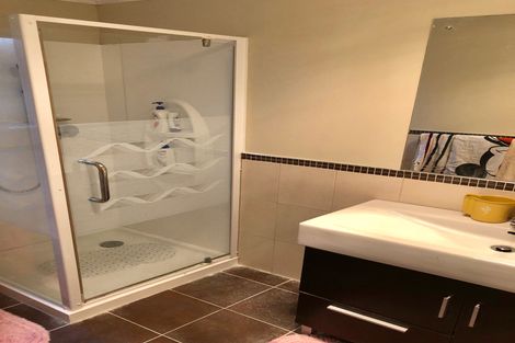 Photo of property in 34 Brains Road, Kelston, Auckland, 0602