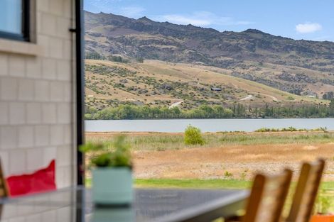 Photo of property in 56 Perriam Place, Mount Pisa, Cromwell, 9383