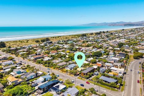 Photo of property in 43 Tovey Street, New Brighton, Christchurch, 8061