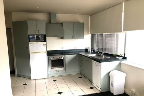 Photo of property in Terrace Tower Apartments, 12a/126 The Terrace, Wellington Central, Wellington, 6011