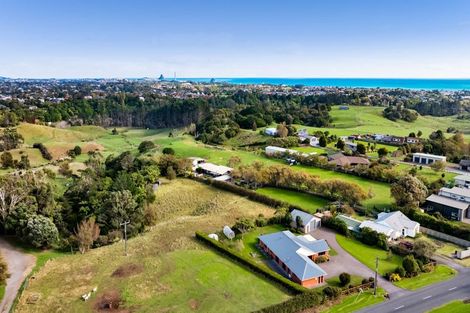 Photo of property in 270 Smart Road, Hillsborough, New Plymouth, 4372