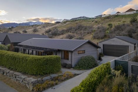 Photo of property in 13 Ashenhurst Way, Lower Shotover, Queenstown, 9304