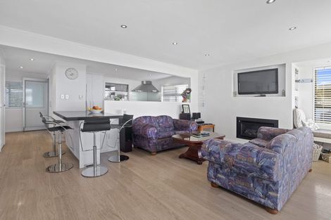 Photo of property in 30 Logan Drive, Manukau Heads, Awhitu, 2684