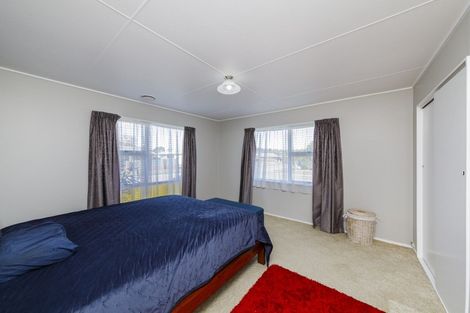 Photo of property in 1 Calder Place, Feilding, 4702