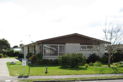Photo of property in 2/6 Natana Place, Whakatane, 3120