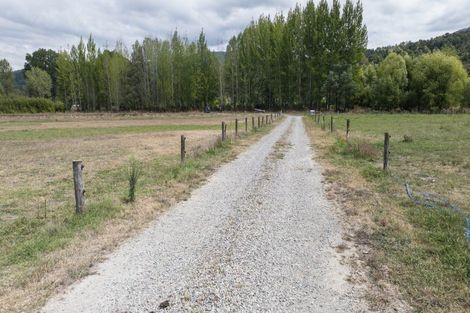Photo of property in 83 Douglas Road, Motueka, 7196