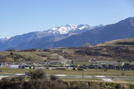 Photo of property in 11a Double Cone Road, Jacks Point, Queenstown, 9371